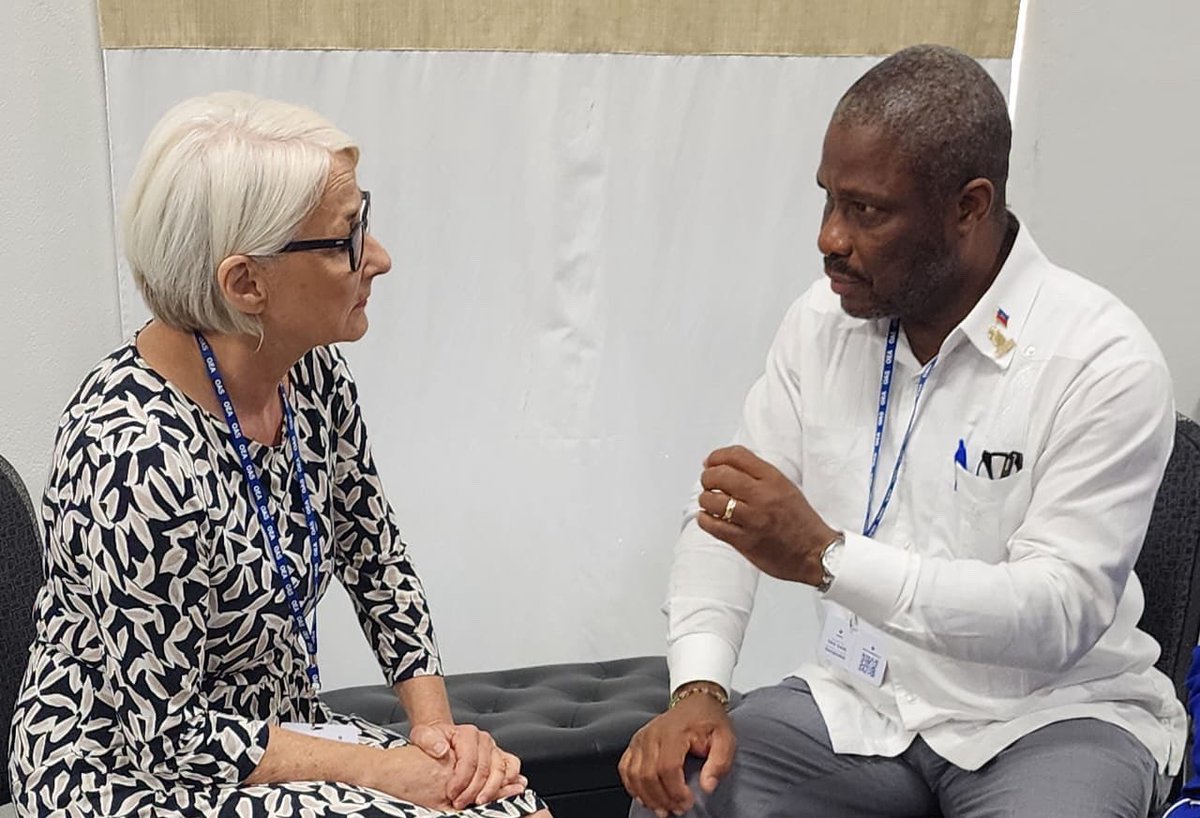 Ce jeundi 26 juin 2025, le Chancelier Jean-Victor Harvel JEAN-BAPTISTE <a href="/JVHJeanBaptiste/">Jean-Victor Harvel JEAN-BAPTISTE</a> , a eu, en marge de la la première séance plénière de la 55e session ordinaire de l’Assemblée générale de l’OEA, une importante  rencontre avec Mme Sabine SPARWASSER, Envoyée spéciale de