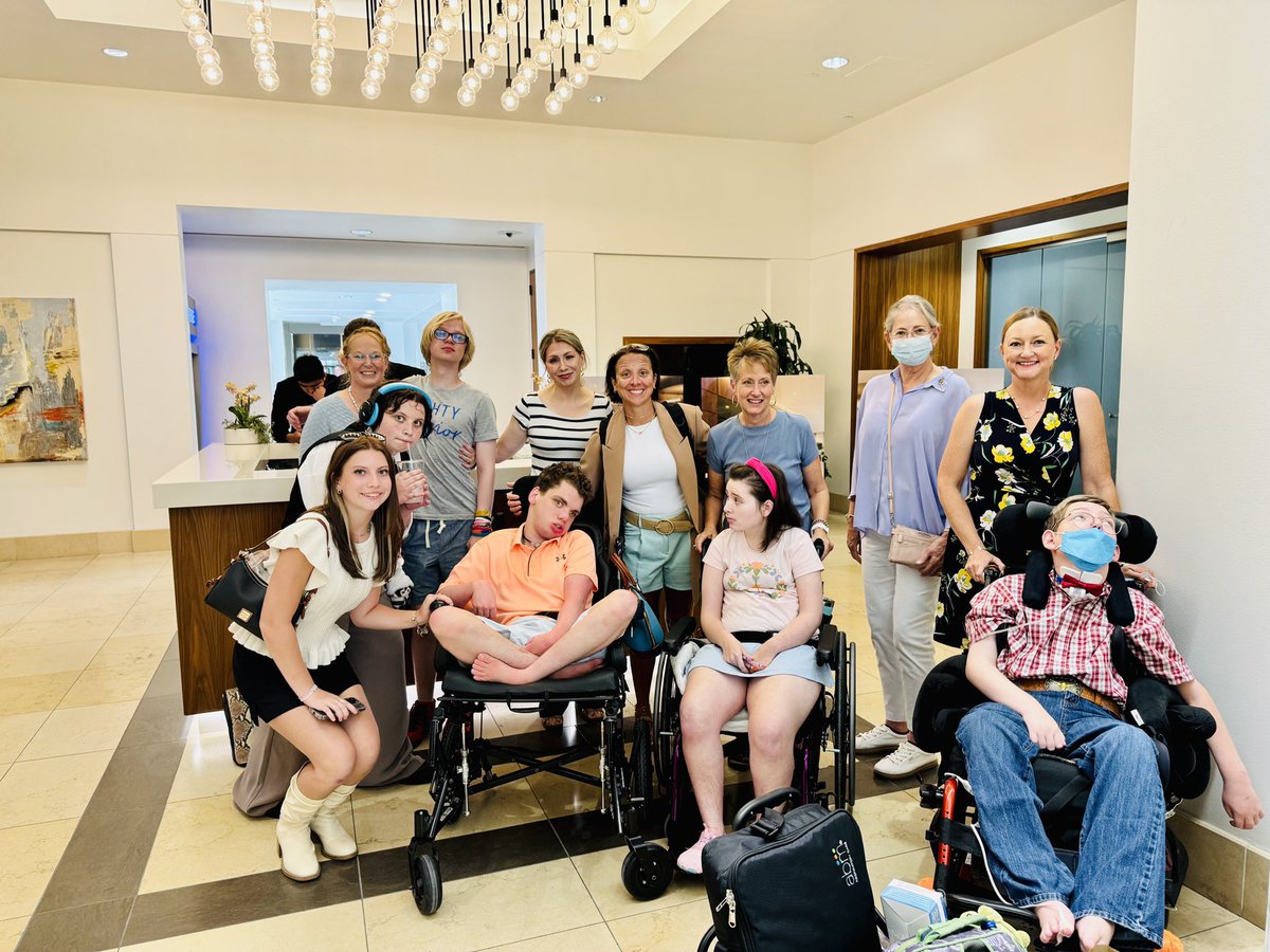 fragilechildTX's tweet photo. Barefoot but unstoppable👣 
#Texas families went to @JohnCornyn &amp; @tedcruz offices to say: NO to #HR1. NO to #Medicaid cuts.
Cornyn: Refused our letter. 
Cruz: Met our kids, took ltr. (Thx, security 👠)
📞 Call now! #ProtectTXFragileKids #MedicaidSavesLives #HR1 #BarefootAdvocacy https://t.co/m1RPVhfjot