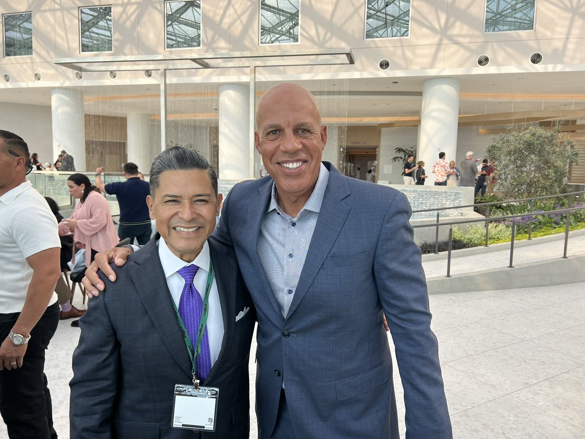 mraclark29's tweet image. Thank you to the California Association of Latino Superintendents and Administrators (CALSA) planning committee for a great day in Chula Vista! Special appreciation to my partners, Alberto Carvalo and Richard Carranza for all they do. #CALSA #EducationLeadership #Gratitude