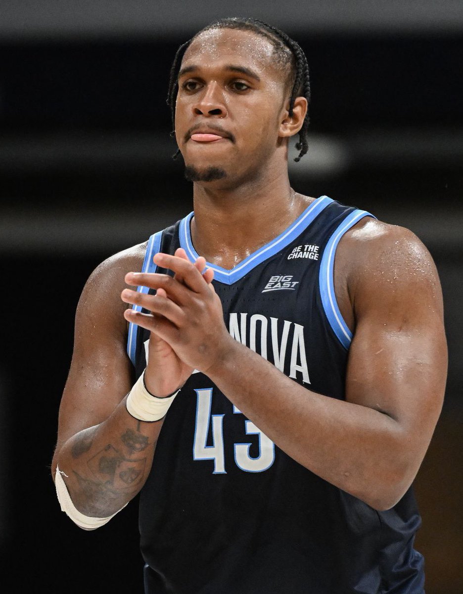 REPORT — Eric Dixon signs two-way deal with the Lakers, per <a href="/ShamsCharania/">Shams Charania</a>.