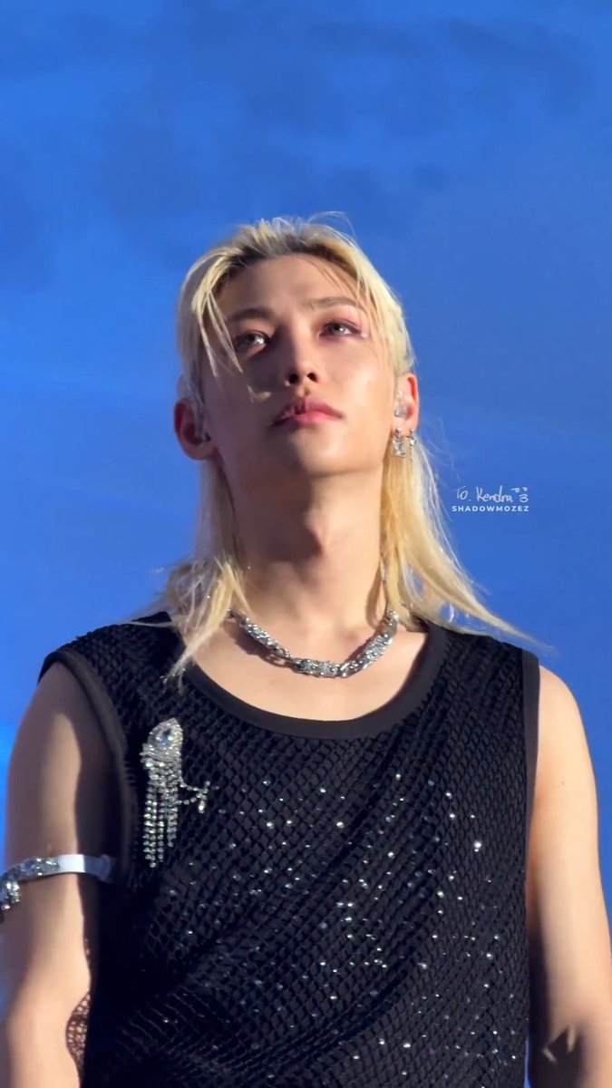 UNBEATABLE AND UNREACHABLE VISUAL