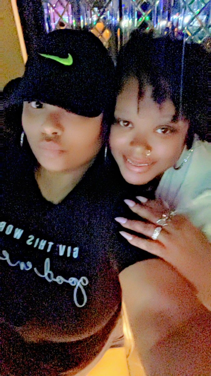 TiffanyCunning3's tweet photo. We lit! #mybabysis #shecraycray https://t.co/Ln1NFlgDWD