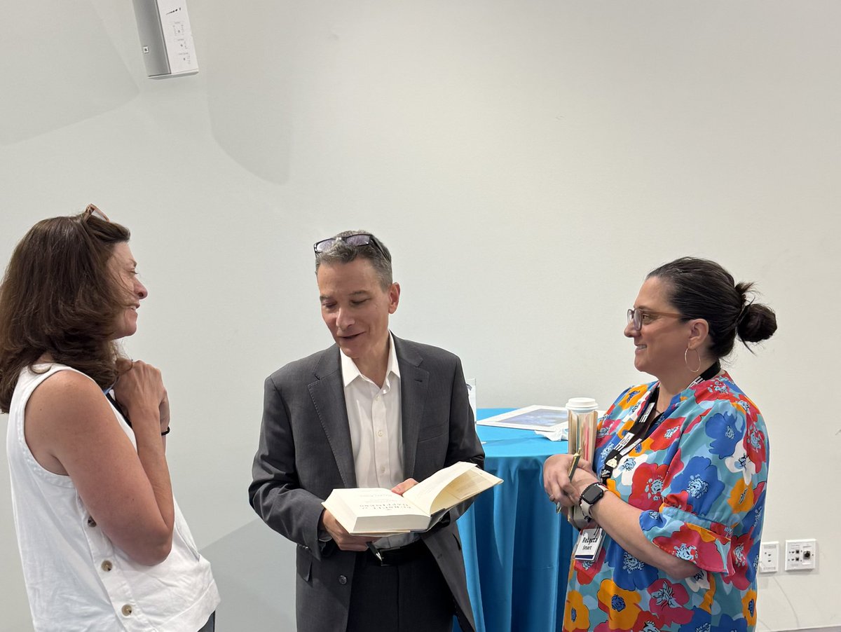 Jen Klein (@jkleinfc) on Twitter photo Day 4 of the History of the US Constitution <a href="/SDOInstitute/">O'Connor Institute for American Democracy</a> <a href="/ConstitutionCtr/">National Constitution Center</a> <a href="/The_OAH/">Organization of American Historians</a> workshop was filled with learning. Supreme Court case law, 3 of the top legal and historical experts, plus a trip to the place where the Constitution was written. It was an epic day! Day 4 of the History of the US Constitution <a href="/SDOInstitute/">O'Connor Institute for American Democracy</a> <a href="/ConstitutionCtr/">National Constitution Center</a> <a href="/The_OAH/">Organization of American Historians</a> workshop was filled with learning. Supreme Court case law, 3 of the top legal and historical experts, plus a trip to the place where the Constitution was written. It was an epic day!