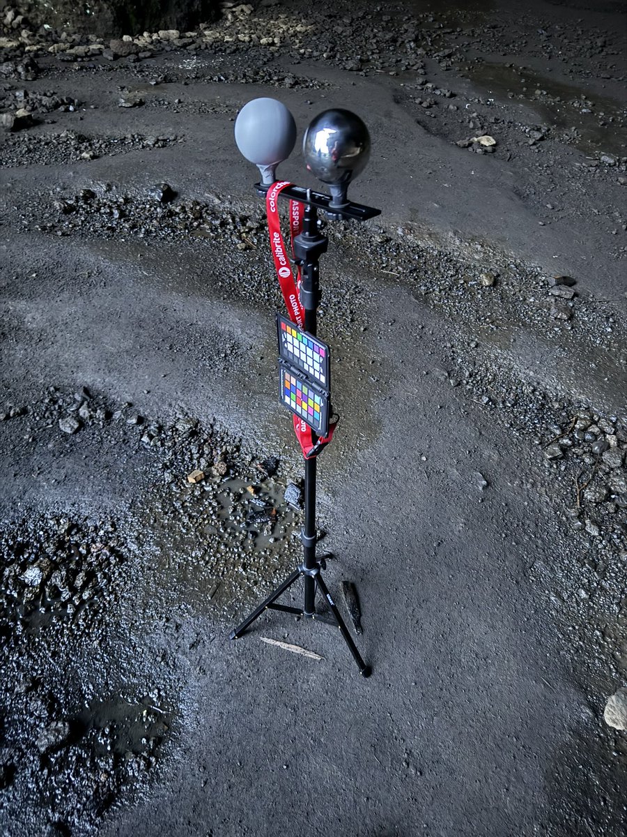 CompAcademyVFX's tweet image. my diy vfx balls are coming in handy