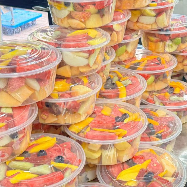 AMMARYLLlS's tweet photo. ㅤ ㅤ ㅤ 
 ㅤ ㅤ ㅤ 
📦 a package for @senimerayu

📝 : Titip buah nanti untuk dibagiin ya. Maaf belum bisa ikut turun langsung. 🥹
ㅤ ㅤ ㅤ 
 ㅤ ㅤ ㅤ https://t.co/VA3mrHSKnO