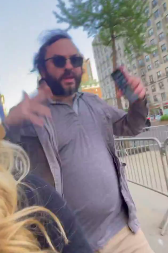 reminder that nafools are loosers (unlike rusians) but Micheal Tracey is Adonis body god man

proofs 
👇👇👇