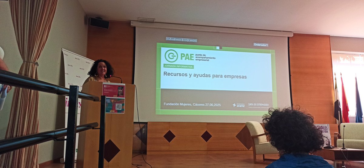 aexlab (@aexlabsll) on Twitter photo Hoy estamos presentes en el encuentro de Emprendedoras y Empresarias en Extremadura que organiza <a href="/fmujeres/">Fundación Mujeres</a> en su 30 aniversario.
Seguimos en contacto con el mundo empresarial. Hoy estamos presentes en el encuentro de Emprendedoras y Empresarias en Extremadura que organiza <a href="/fmujeres/">Fundación Mujeres</a> en su 30 aniversario.
Seguimos en contacto con el mundo empresarial.
