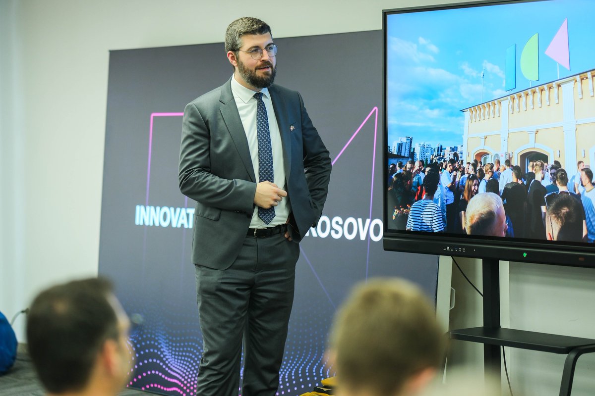 100+ companies showed up for our joint B2B event, co-hosted with the 🇨🇭 Geneva Chamber of Commerce, and Chamber of Commerce Switzerland - Kosovo. The event brought together a diverse range of businesses, fostering valuable connections and promoting collaboration.