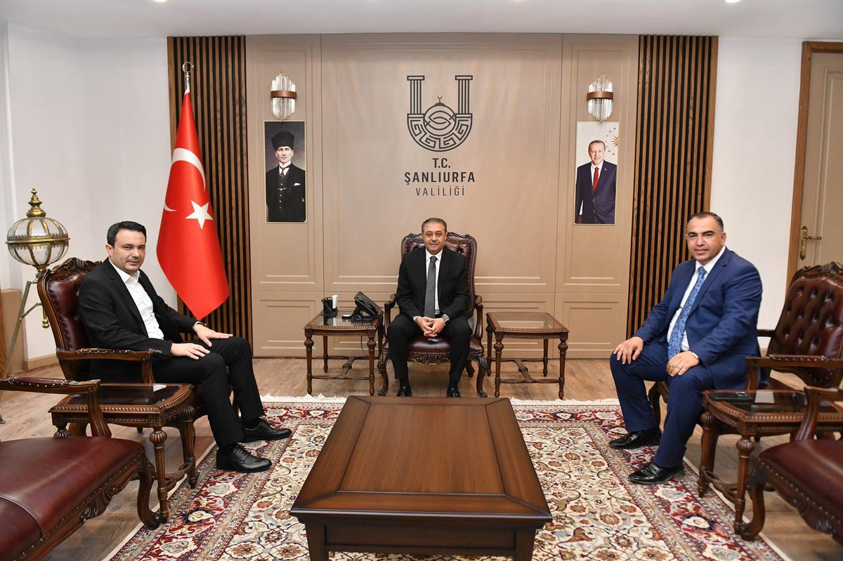 📍 Şanlıurfa 

AK Parti MKYK Üyemiz Sayın Mehmet Ali Kurt ile birlikte Şanlıurfa Valimiz Sayın Hasan Şıldak’ı ziyaret ettik.

Nazik misafirperverlikleri için Sayın Valimize teşekkür ederim.