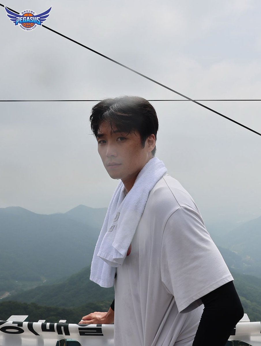 동량코치님얼굴미치셧나 ..