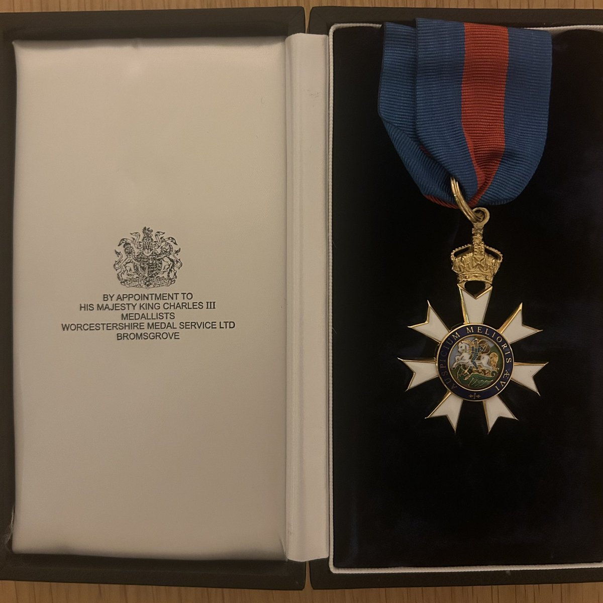 AJPhillipson's tweet image. No ordinary day. Beyond honoured to attend an investiture at Buckingham Palace yesterday to be made a CMG by HRH The Princess Royal. Thank you to Julie, my mum, and my brother for joining me for the moment, and all the love and support over so many years.