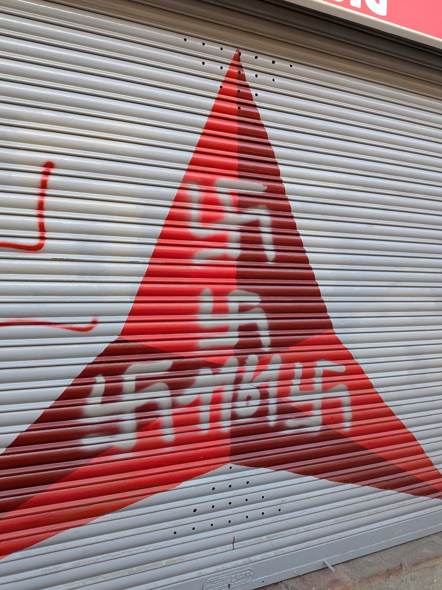 Esquerra Unida Sant Boi (@eustboi) on Twitter photo Avui més que mai, cap pas enrere. Aquí seguirem, com sempre, treballant per un món més just, més lliure, igualitari i solidari. 
La nostra resposta serà més lluita de classe, més internacionalisme, més acció antifeixista. 
No passaran✊🔻 Avui més que mai, cap pas enrere. Aquí seguirem, com sempre, treballant per un món més just, més lliure, igualitari i solidari. 
La nostra resposta serà més lluita de classe, més internacionalisme, més acció antifeixista. 
No passaran✊🔻