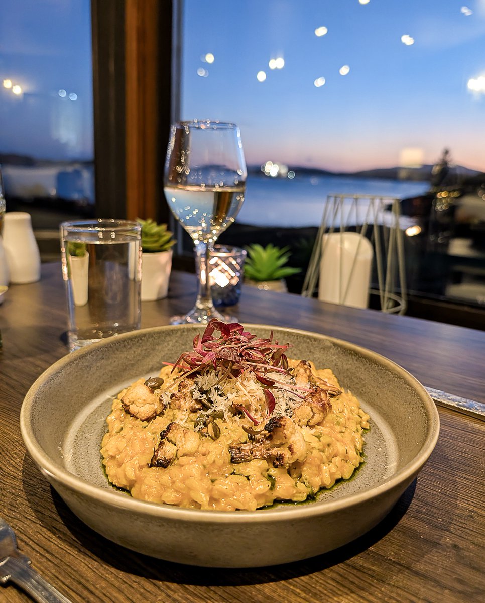 If you’ve already signed up for our new Locals Card, your card is ready to collect - just pop by reception and we’ll have it waiting for you.🪪
If you live within 20 miles of the hotel, you can enjoy 10% off food &amp; drink🍷, plus 20% off accommodation:
lochmelfort.pulse.ly/mxzpcysjpp