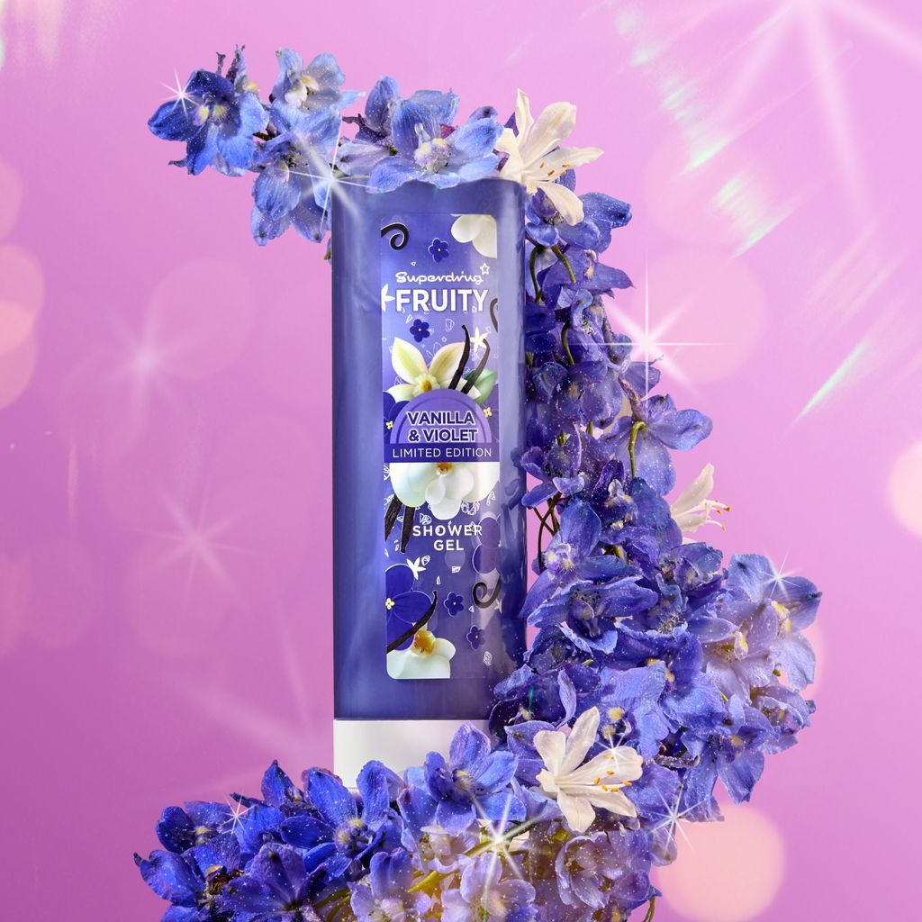 superdrug's tweet image. RT &amp;amp; follow 2 #WIN the NEW Fruity Shower Gels ✨ Competition ends 23:59 30/06/25, Ts&amp;amp;Cs apply please see bio. 16+ and UK only. Superdrug Stores plc is the promoter.