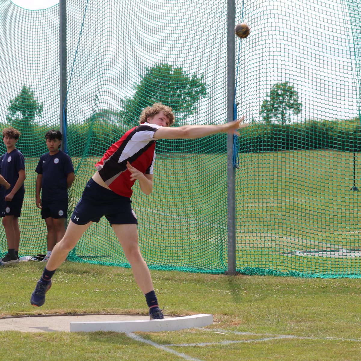 It was a wonderful day yesterday with Sports Day taking place. Some fantastic performances and great support for all of the boys!