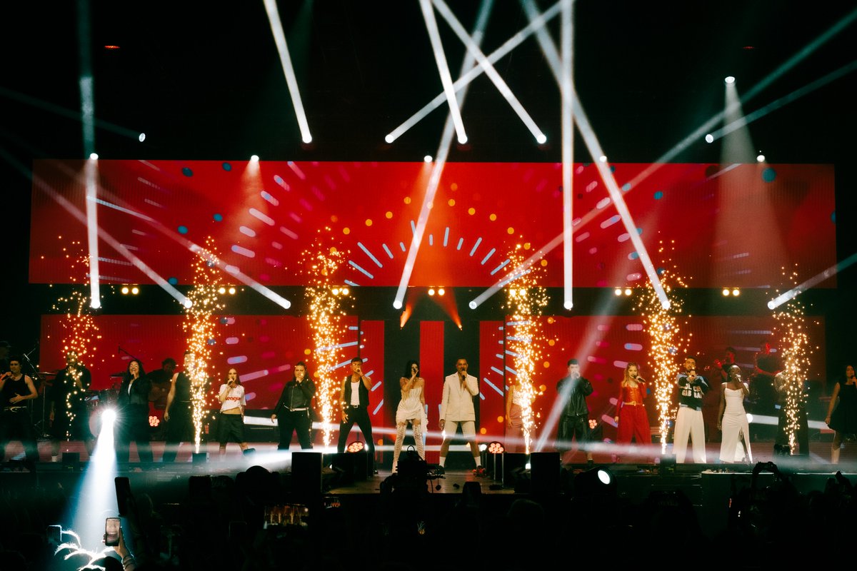 MovistarArenaEs's tweet photo. Un año de estos conciertos. ¿Quién no los olvida?
#OTConcierto #OT @OT_Oficial #OperaciónTriunfo https://t.co/piqhD2oNaw