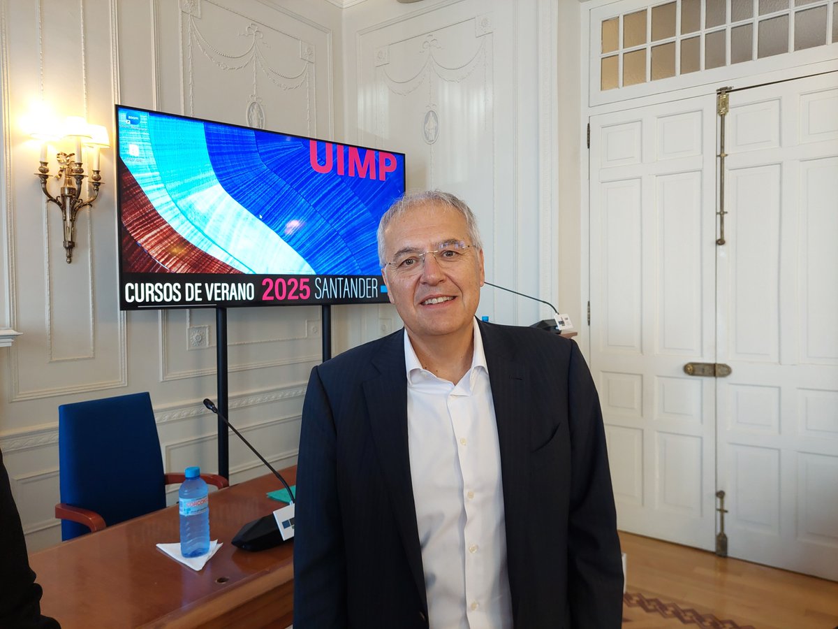 Llegamos a la última jornada del #CURSOAPIEBBVA, y empezamos con Miguel Ángel Panduro, consejero delegado de Hispasat <a href="/Hispasat/">Hispasat</a> <a href="/UIMP/">UIMP</a> <a href="/CursosUIMP/">Cursos de Verano</a>