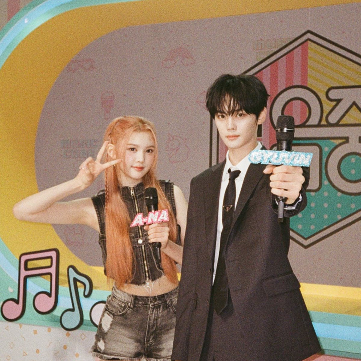콩해(또) 투샷 필카로도 보고 카메라로도 보고🥺💞.....
애햄이들이 너무 사랑스러워요
음중  치이카와 두배 이벤트 감사합니다 🐹
