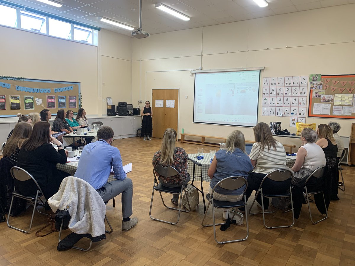 The Greetland Academy tweet media