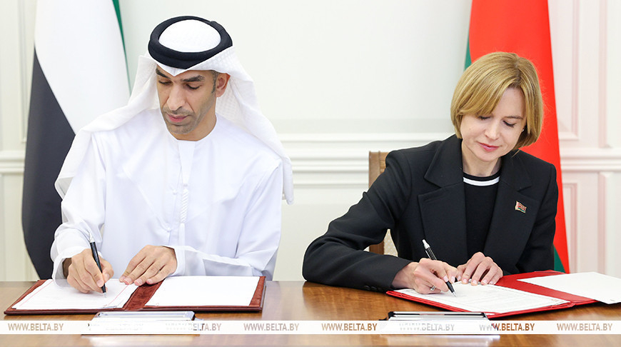 #Belarus and the UAE have signed an intergovernmental agreement on trade in services and investment. The signing of an international agreement is expected to bring  significant benefits and strengthen bilateral trade and economic ties between two countries.