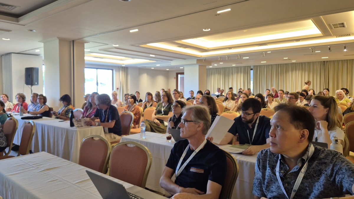 What an inspiring start to PROS 2025! 🚀 Our keynote speaker, Mark Johnson, shared powerful insights, leaving us all motivated for the future.

What was your biggest takeaway? Let us know in the comments and tag us in your posts! 

#PROS2025