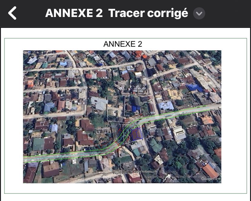 MudimbiThierry's tweet photo. 📍#KINSHASA | Avenue des Trois Vallées – Une œuvre citoyenne menacée

Depuis 1993, M. NSOMUE NSOMUE A KAWAYA a investi personnellement pour désenclaver sa parcelle située entre la station ML et l’avenue #NGUMA, créant ce qui est aujourd’hui connu comme l’Avenue des Trois Vallées.

1.Réalisée avec l’aval du feu Maître YOKO YAKEMBE, alors Ministre des Affaires Foncières
2. Officiellement enregistrée en 1994
3. Fruit d’un effort privé dans une zone longtemps déclarée inconstructible

Mais aujourd’hui, cette voie – hors du plan d’aménagement urbain – et la maison de son initiateur sont menacées de démolition ❌, alors même que le projet proposé présente des risques techniques, de sécurité et un coût supérieur pour l’État.

Pire encore, en son absence pour raisons médicales, des individus malveillants ont tenté de détourner le cadastre, en exploitant l’absence d’arrêté de lotissement et en dupliquant frauduleusement le numéro 13 pour s’accaparer des terres.

📉 Ce chaos administratif illustre les dangers des occupations illégales et du non-respect des procédures.

⚠️ Une réévaluation du projet s’impose :

1. Visibilité minimale de 500 m sur terrain à forte déclivité

2. Virages à plus de 150 m de distance
3. Tracé rectiligne de 30 m avant tout ouvrage technique
4.Moins de dépenses pour l’État et plus de sécurité pour les riverains

🛑 Il est temps que l’État de droit prôné par le Président @FelixUdps s’applique concrètement.
✊🏽 Défendons les droits de M. NSOMUE et exigeons une gestion juste, légale et humaine de l’aménagement urbain.

Légalité, sécurité, justice foncière : un combat pour tous.

📎 Annexe 1 : Proposition de l’Hôtel de Ville
📎 Annexe 2 : Proposition technique des experts

@Presidence_RDC @KinshasaITP @daniel_bumba_01 @shabani_lukoo @nntumbab1 @MinITP_RDC @ElieNkumbi29
@bandubolambongo 
@CrispinMbadu 
@FelixUdps 
@DeniseNyakeru