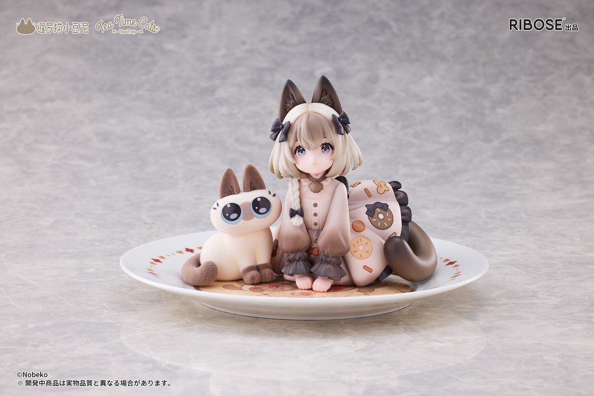 RIBOSE_JP's tweet image. 「新商品案内①」
ねこ×ねこ、かわいいさ倍増!
ティータイムキャッツ×”シャム猫あずきさんは世界の中心”コラボ限定完成品フィギュア公開致します!
2025年7月4日から各通販サイトで予約を受付致します。!
#シャム猫あずきさんは世界の中心
@yamanobejin
