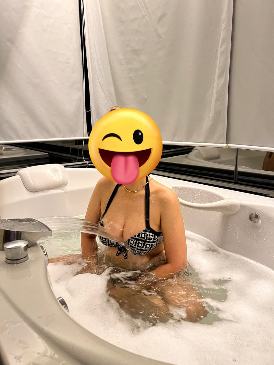 😛 liếm không