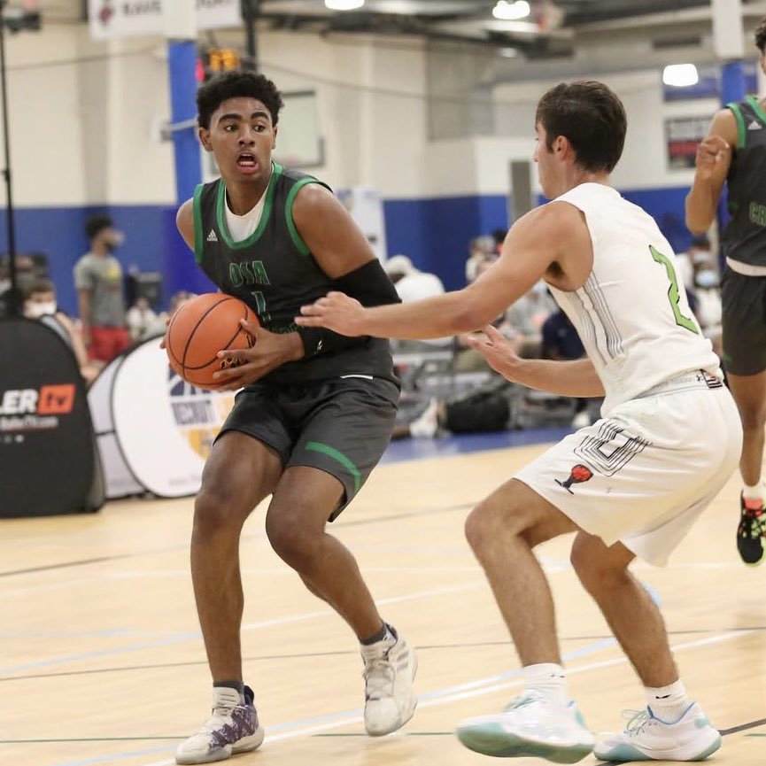 BACK TOGETHER!

Former Crusaders Hunter Sallis &amp; Saint Thomas are TEAMING UP again on the Philadelphia 76ers this summer!

For those keeping track… that’s now 3️⃣ former Crusaders that have achieved their dreams of making the NBA tonight! Proud to be part of the #OSAFamily