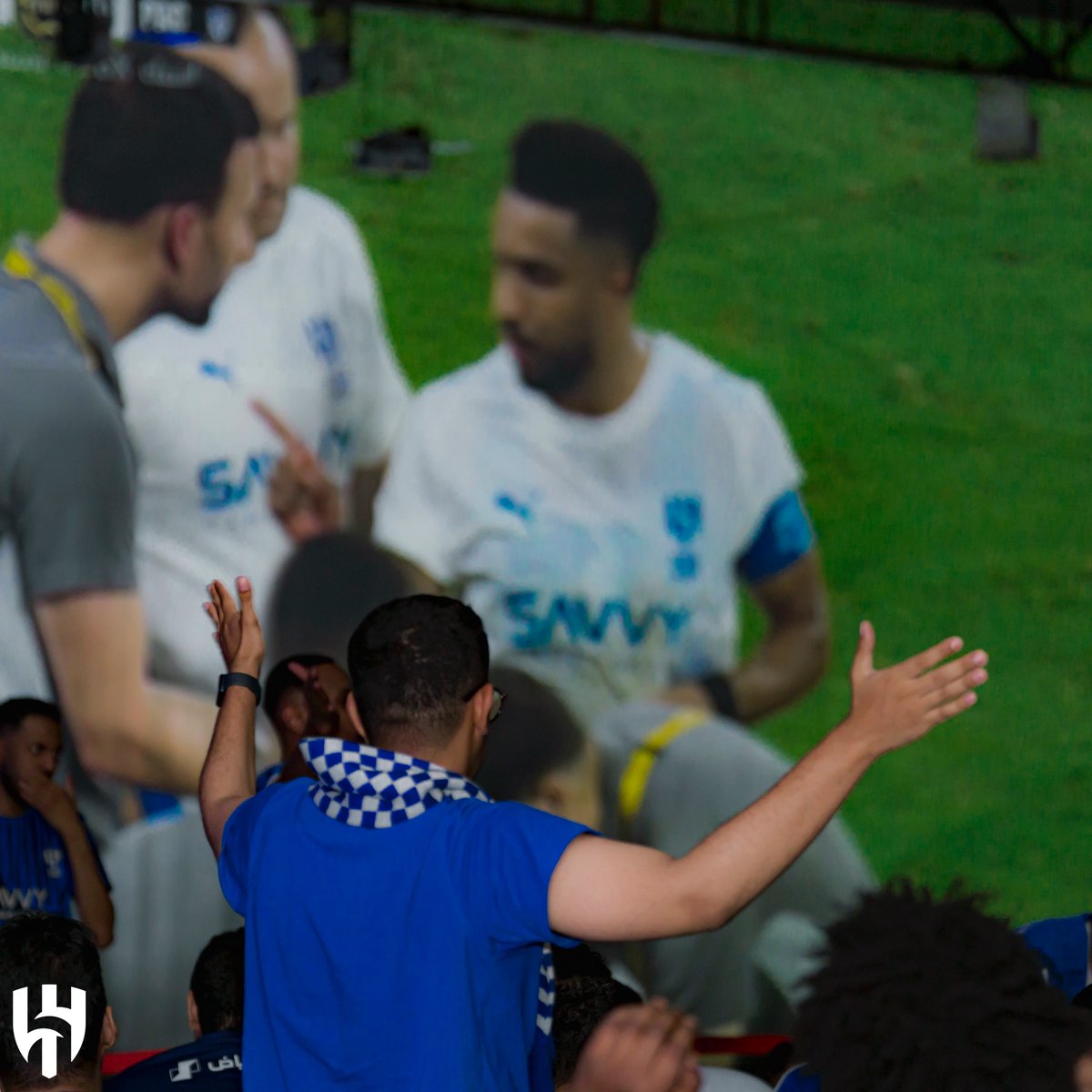 الزعماء في العاصمة "الرياض" يحتفلون بالتأهل 💙💪