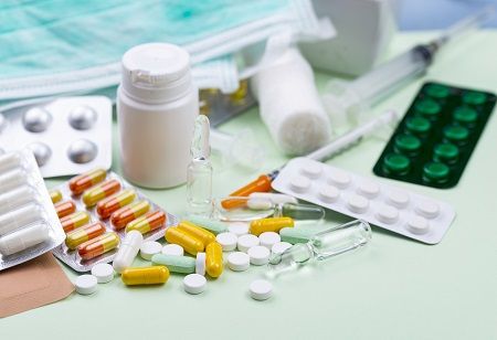India to Curb Open Market Access to Key TB Drugs Amid Resistance Concerns

News: lnkd.in/guCHewNG

#TBDrugs #IndianGovernment #DrugsConsultativeCommittee
#GenericVersions
