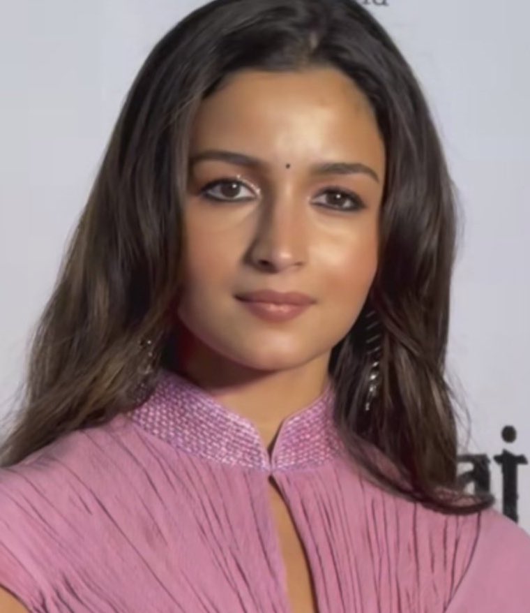 🍕 (@softiealiaa) on Twitter photo 