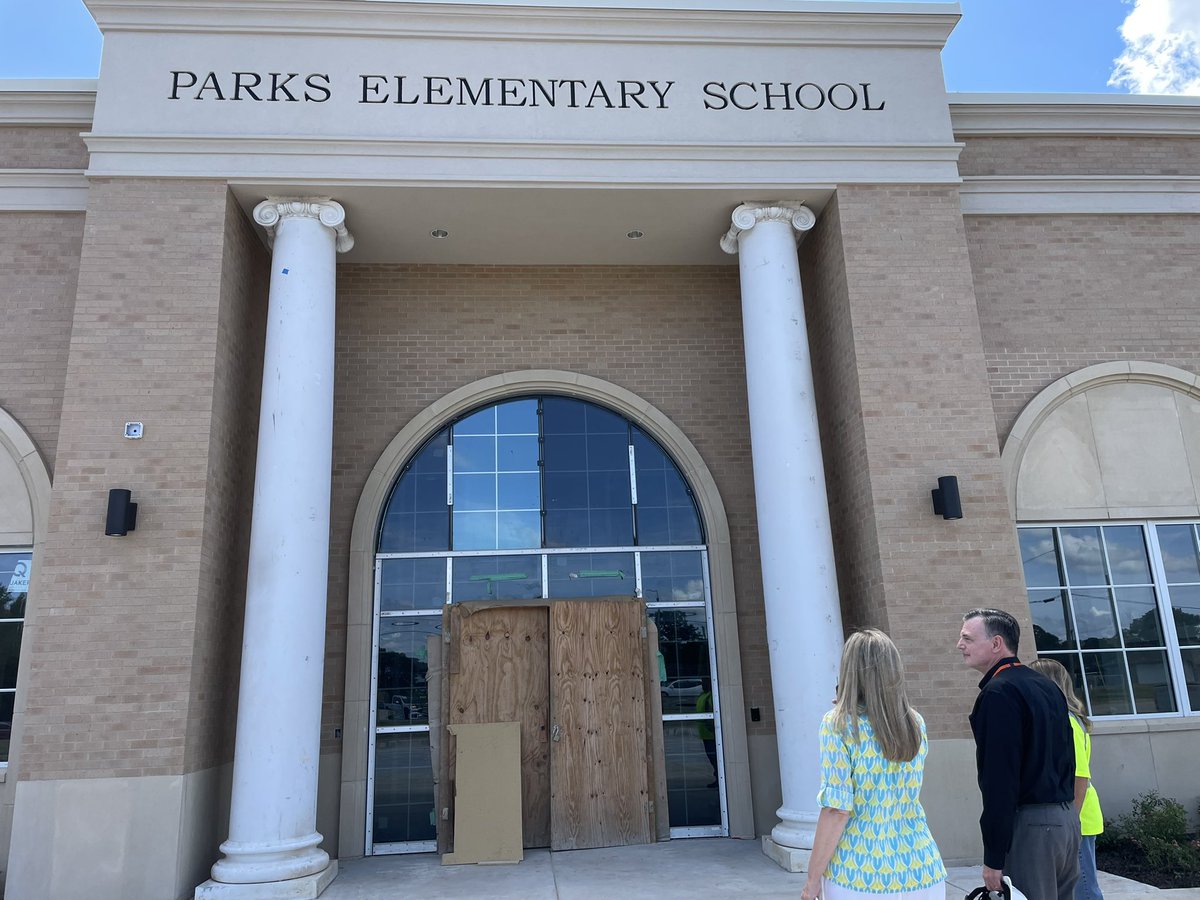 RYHT_ETexas's tweet image. Today I witnessed how a community can be transformed by a compassionate visionary who understands the longterm impact early childhood learning can make & that EVERY child deserves. Thank u @DougBrubaker for your courageous leadership. Thnx @BrandyDebenport for joining! @RYHTexas