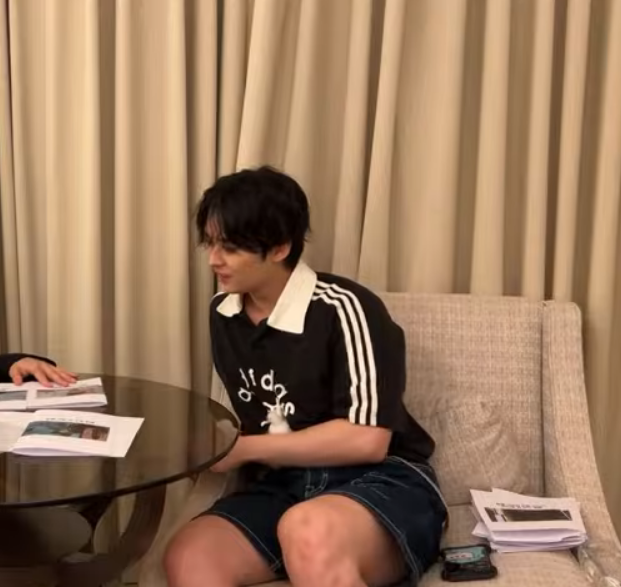 thighs so thick i cant think straight