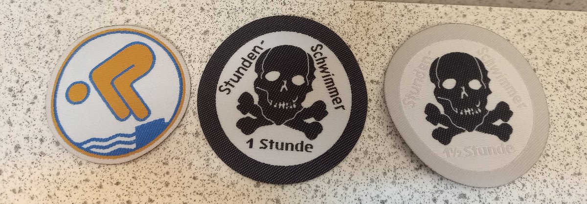 K1 und ich hatten die Tage "Abzeichentag". Einmal gold für K1, zwei Totenköpfe für mich 🙂