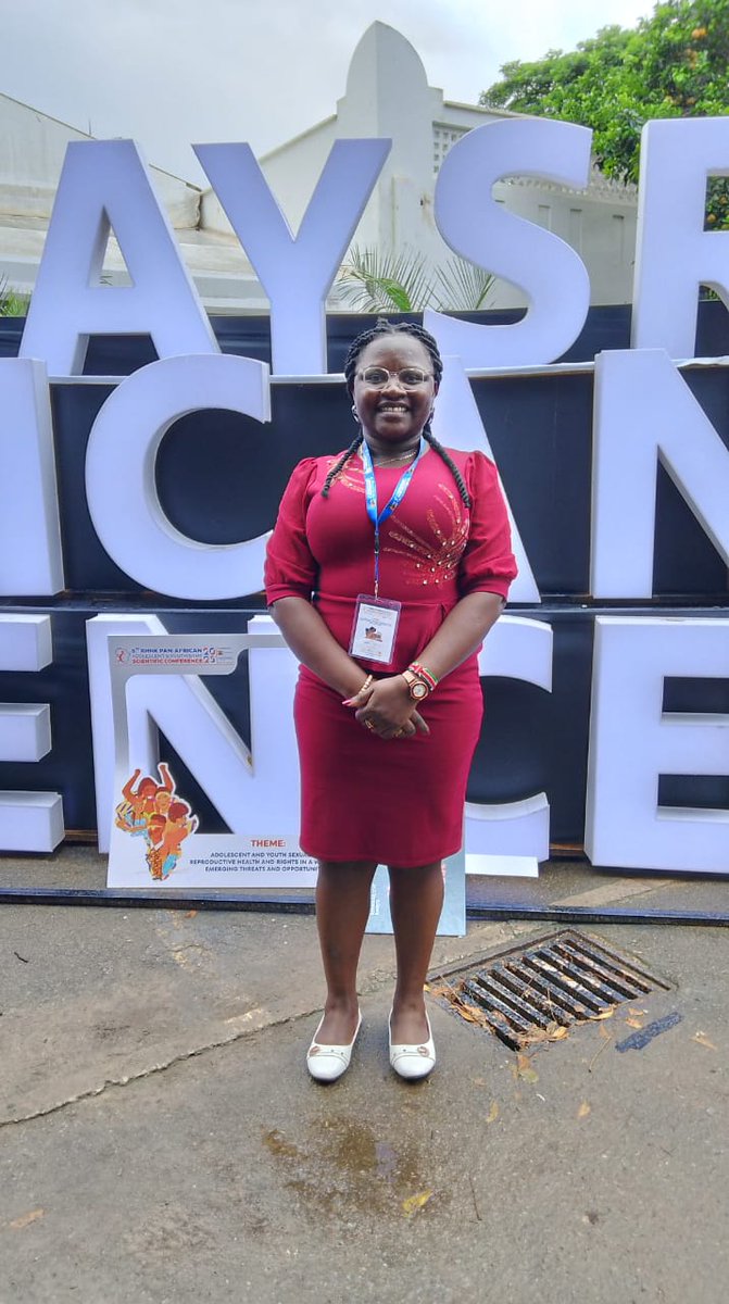 Leanonmek's tweet image. Huge thanks to Beryl Odhiambo for shinning at the 8th @rhnkorg conference in mombasa @Leanonmek spirit of unity drove SRHR talks
#SRHR #HIV