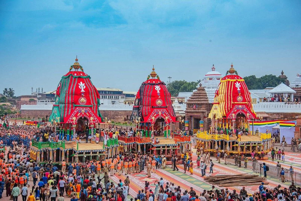 ભગવાન જગન્નાથજીની રથયાત્રાના પાવન અવસર પર આપ સૌને શુભકામનાઓ.

ભગવાન જગન્નાથજી સૌને ઉત્તમ સ્વાસ્થ્ય, સુખ અને સમૃદ્ધિ અર્પે એવી અંતર મનથી પ્રાર્થના.

જય જગન્નાથ 🚩
#JayJagannath  #jayshreeram