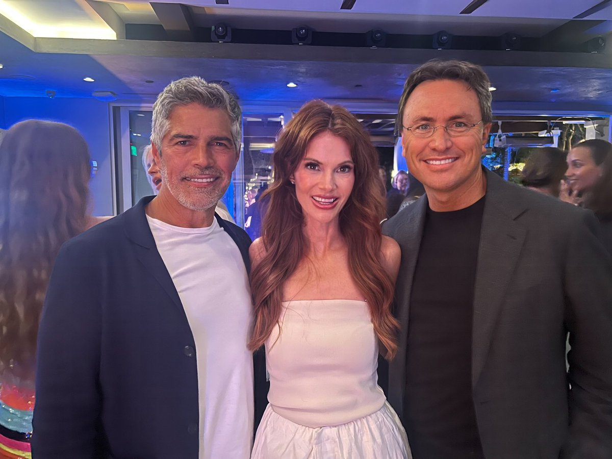 BrandonFugal's tweet image. Flew to California to attend the screening & VIP after-party for the documentary, “If These Walls Could Rock”, directed and created by our dear friend & filmmaker, Tyler Measom (Murder Among the Mormons, I Want My MTV, Sons of Perdition, An Honest Liar, I Wanna Rock).
The film…