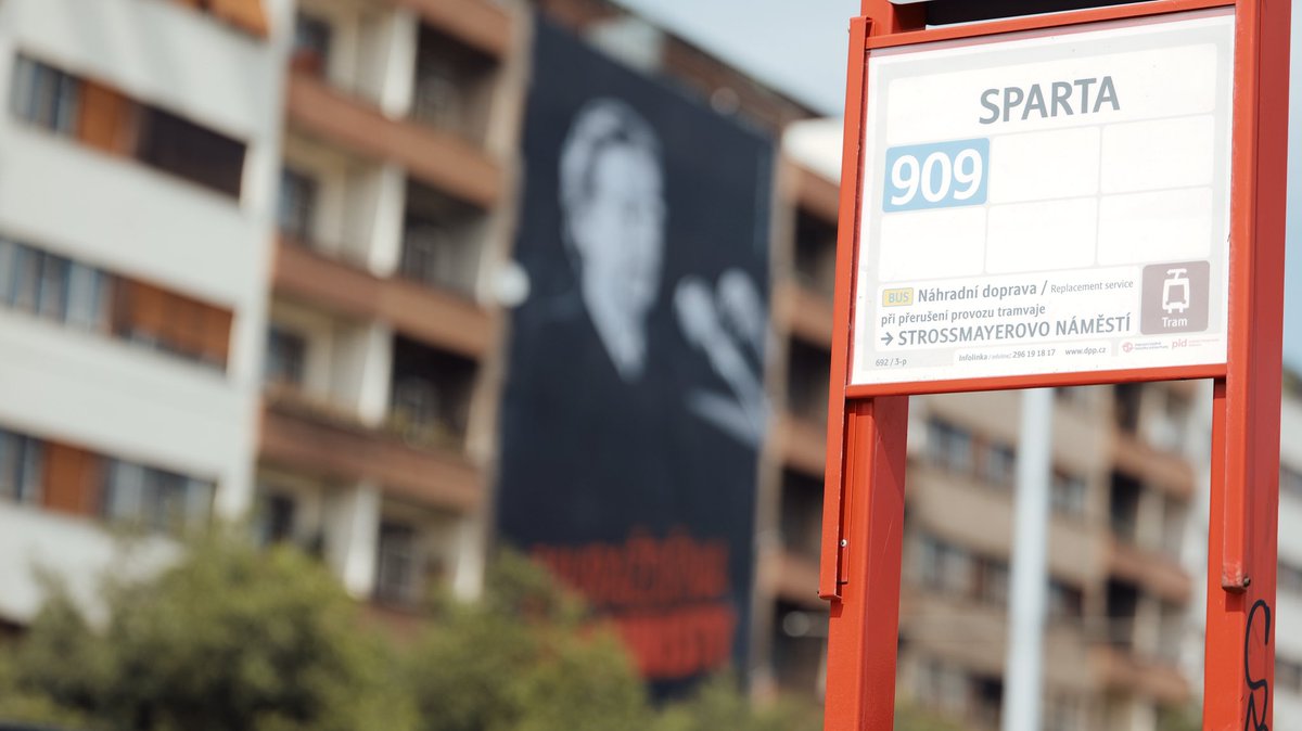 Milady Horákové 1066/98. Osud tomu chtěl, že je její jméno spojeno s naším klubem.

Dnes je to 75 let od úmrtí české právničky a političky, která se stala obětí jednoho z nejznámějších politických procesů v totalitním Československu.

Čest její památce 🕊️ #acsparta