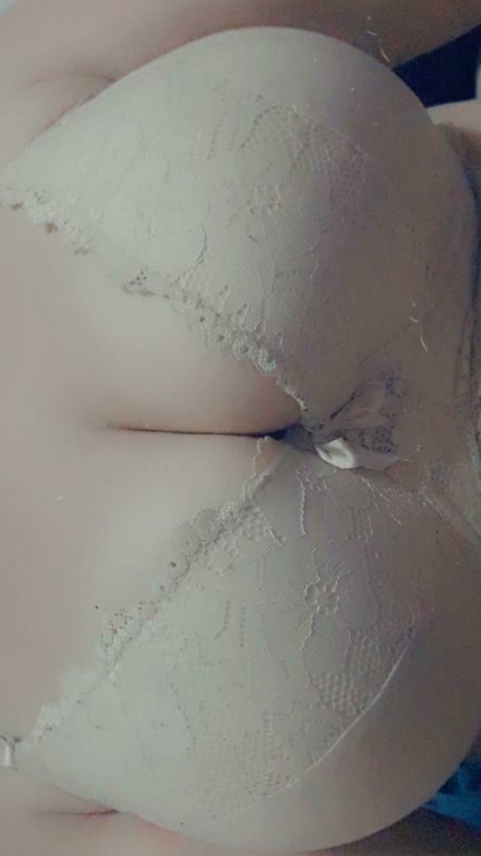 Po prvom se bolje poznaje 💦💦💦 
Lajk i rt ako bi voleo da ti ga izdrkam sisama 👅

onlyfans.com/razvedenamama
onlyfans.com/razvedenamama
onlyfans.com/razvedenamama
4$ ceo mesec, da 💦💦💦 svaki dan 👅