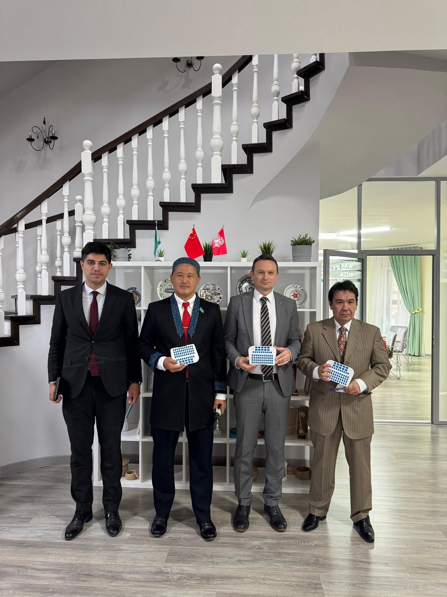 KC Parlamentosu Meclis Milletvekili Kenjegul Seytjan ile gerçekleştirilen toplantıda özel eğitime ihtiyacı olan kişilerin desteklenmesi konusunda iki ülke  uygulamaları hakkında bilgi paylaşımında bulunularak yapılabilecek işbirlikleri konusunda değerlendirmelerde bulunulmuştur.