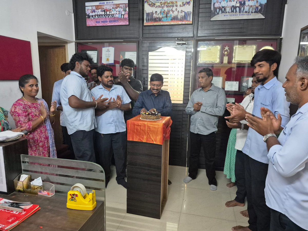 maxpowerservice's tweet image. 🎉 Wishing you a year filled with joy, wellness, and success. Happy Birthday! 🎂 May your day be as wonderful! 🌟

#HappyBirthday #BirthdayWishes #CelebrateLife #JoyAndSuccess #WellnessAndHappiness #SpecialDay #CheersToYou #maxpowerservices