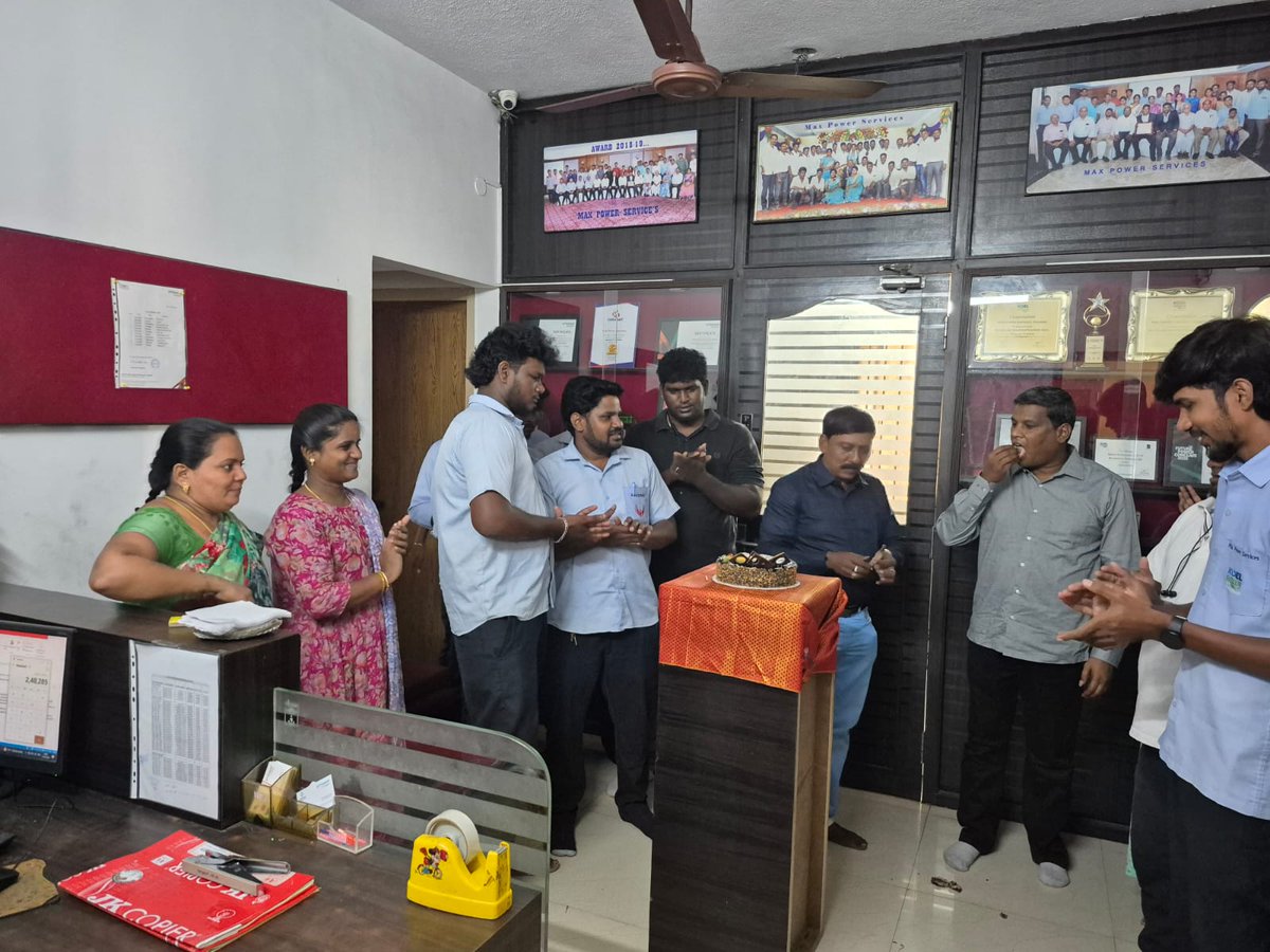 maxpowerservice's tweet image. 🎉 Wishing you a year filled with joy, wellness, and success. Happy Birthday! 🎂 May your day be as wonderful! 🌟

#HappyBirthday #BirthdayWishes #CelebrateLife #JoyAndSuccess #WellnessAndHappiness #SpecialDay #CheersToYou #maxpowerservices