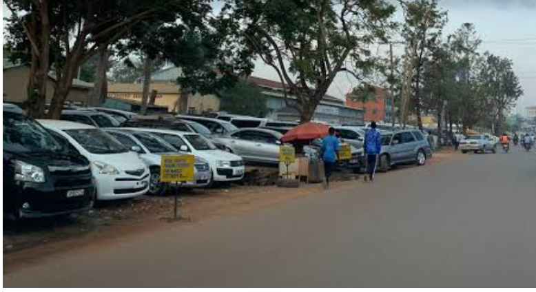 nokilogistics's tweet photo. 🎯 Public Service Announcement #PSA 🎯
Eviction Alert Along Kampala–Jinja Highway (Nakawa–Kireka Section)

Heads up, transporters, traders, and car dealers — there’s a major government directive you need to know about:

#LogisticsUganda #TrafficAlertUG #TransportMatters https://t.co/XIvBI5dMOd