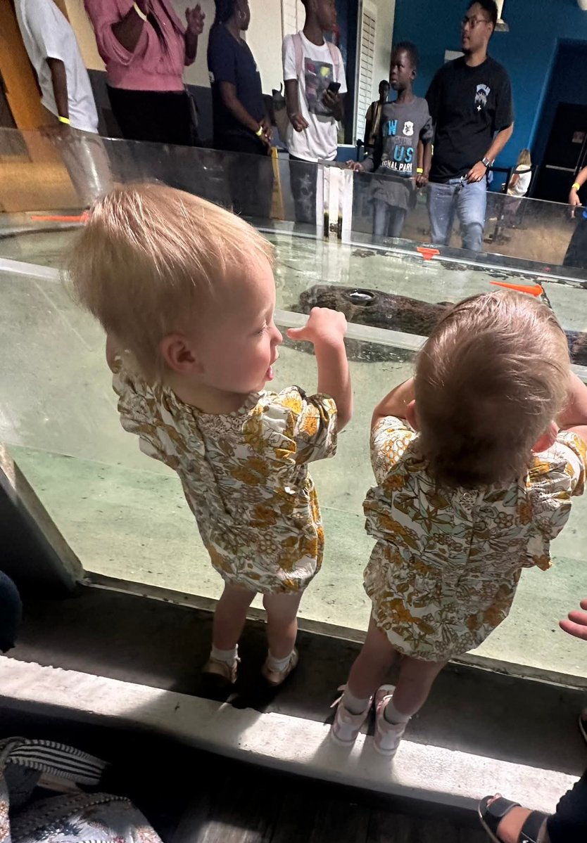 PastorNinja's tweet image. These photos are SO special to me. Because of the Cerebral Palsy, Piper still hasn't fully crawled (on her hands and knees), walked, or even really sat up for long periods of time. If you help her stand on her legs, they are so strong that she can stand while you hold her.…