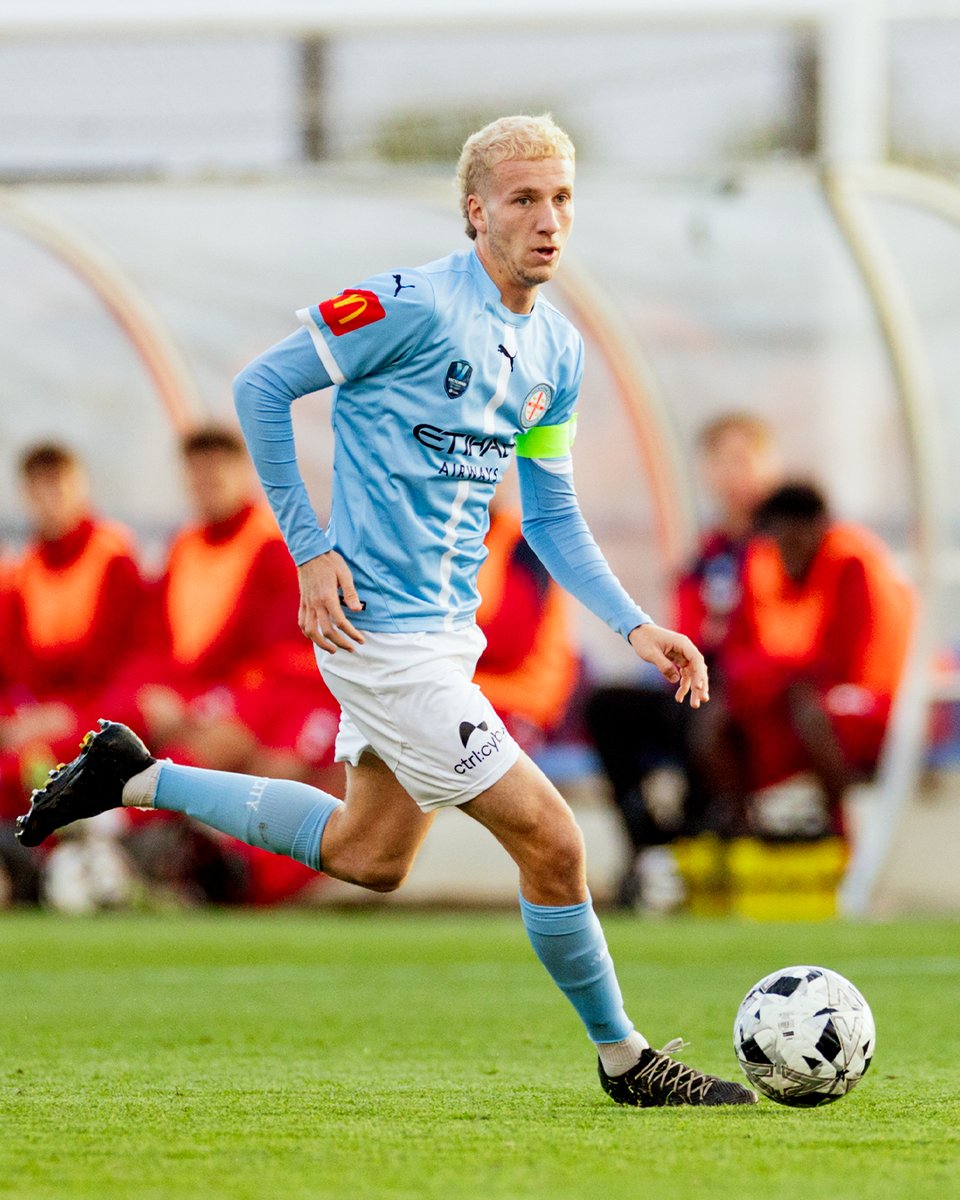 Our Youth Team are eyeing a third win on the trot tonight 👊

🆚 FC Melbourne Srbija
🏟️ Kevin Bartlett Reserve, Richmond
⏰ VPL1: 6:30pm | U23: 3:15pm