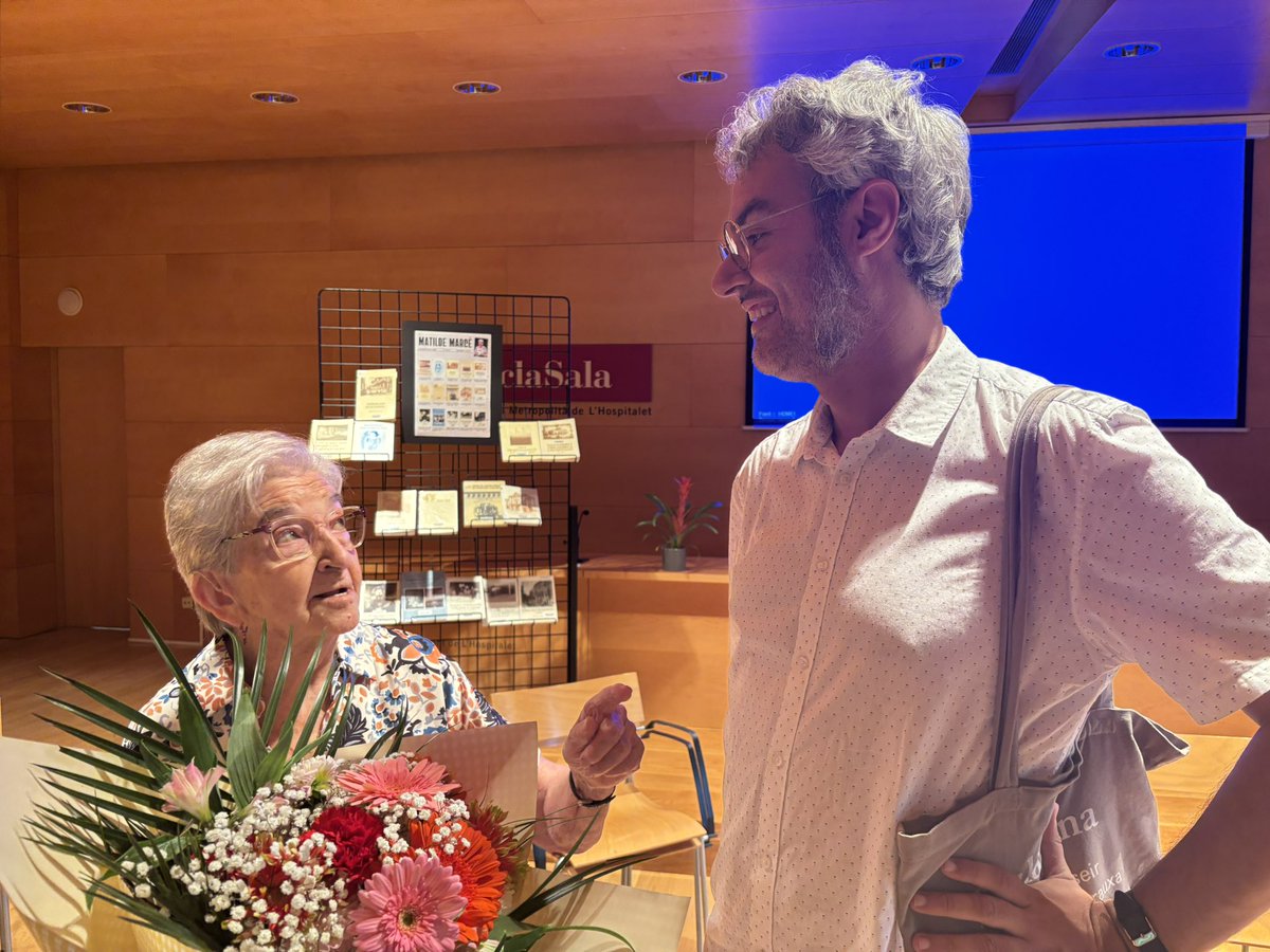 El grup <a href="/DonesReferentLH/">DonesReferentsLH</a> ha organitzat una xerrada amb la Matilde Marcè. És un reconeixement molt merescut a la seva trajectòria cultural i a la seva lluita per la normalització de la llengua.

I s’aprèn quan escoltes la Matilde Marcè parlar sobre la història de l’Hospitalet.