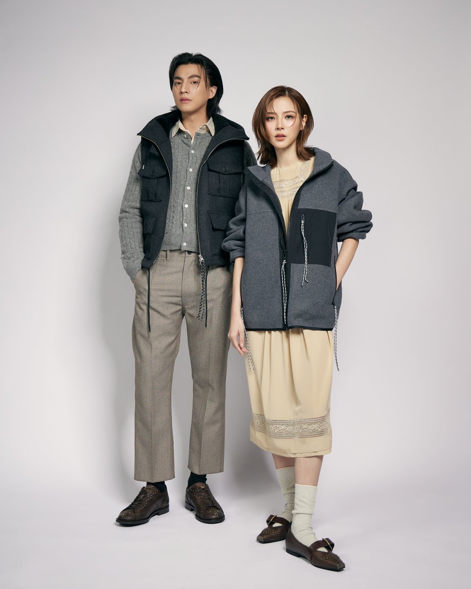 startalkent's tweet photo. "Onitsuka Tiger" แต่งตั้งแบรนด์แอมบาสเดอร์ "กลัฟ-ใบเฟิร์น"
#OnitsukaTigerTH 
#OnitsukaTiger 
#Baifernbah #ใบเฟิร์นพิมพ์ชนก
#GulfKanawut #กลัฟคณาวุฒิ

Onitsuka Tiger (โอนิซึกะ ไทเกอร์) ขอประกาศแต่งตั้ง “กลัฟ - คณาวุฒิ ไตรพิพัฒนพงษ์” และ “ใบเฟิร์น - พิมพ์ชนก ลือวิเศษไพบูลย์” เป็นแบรนด์แอมบาสเดอร์อย่างเป็นทางการ สะท้อนถึงบทใหม่ของความสัมพันธ์อันยาวนานระหว่างแบรนด์และนักแสดงทั้งสอง
ทั้งกลัฟและใบเฟิร์นถือเป็นนักแสดงแถวหน้าของประเทศไทยที่มีอิทธิพลในวงการแฟชั่นระดับเอเชีย โดยกลัฟโดดเด่นด้วยเสน่ห์และภาพลักษณ์ที่ทันสมัย ขณะที่ใบเฟิร์นได้รับการยกย่องในเรื่องของความสง่างามและความสามารถรอบด้าน ทั้งคู่ถ่ายทอดจิตวิญญาณของแบรนด์ได้อย่างลงตัว ทั้งในด้านรากฐานความเป็นญี่ปุ่นและดีไซน์ร่วมสมัย
ที่ผ่านมา ทั้งสองได้ร่วมเป็นตัวแทนของ โอนิซึกะ ไทเกอร์ ในงาน Milan Fashion Week หลายฤดูกาล และเป็นที่จดจำในแวดวงแฟชั่นระดับโลก การแต่งตั้งให้ทั้งคู่เป็นแบรนด์แอมบาสเดอร์อย่างเป็นทางการจึงเป็นก้าวที่เหมาะสม ในความร่วมมือซึ่งตั้งอยู่บนพื้นฐานของความคิดสร้างสรรค์ ความไว้วางใจ และสไตล์ที่สอดคล้อง พร้อมทั้งพลังและแรงบันดาลใจที่ทั้งสองจะร่วมส่งต่อให้กับโอนิซึกะ ไทเกอร์ต่อไป

[กลัฟ กล่าวถึงการได้รับตำแหน่ง Brand Ambassador]

“ผมกลัฟ – คณาวุฒิ รู้สึกดีใจและเป็นเกียรติอย่างยิ่งที่ได้รับโอกาสให้เป็นแบรนด์แอมบาสเดอร์ของโอนิซึกะ ไทเกอร์ ตลอดระยะเวลาที่ได้ร่วมงานกัน ผมได้สัมผัสถึงความคิดสร้างสรรค์ ความพิถีพิถัน และความมุ่งมั่นของแบรนด์มาโดยตลอด และหวังว่าจะได้ร่วมเดินทางไปพร้อมกัน เพื่อสร้างสรรค์สิ่งใหม่ ๆ และเติบโตไปด้วยกันในอนาคตครับ”

[ใบเฟิร์น กล่าวถึงการได้รับตำแหน่ง Brand Ambassador]

“ใบเฟิร์นรู้สึกดีใจและตื่นเต้นมากค่ะที่ได้รับโอกาสให้เป็นแบรนด์แอมบาสเดอร์ของโอนิซึกะ ไทเกอร์ ตั้งแต่เริ่มทำงานร่วมกับแบรนด์ในปี 2021 ใบเฟิร์นรู้สึกผูกพันและมีความสุขเสมอที่ได้เป็นส่วนหนึ่งของทีม และได้ร่วมสร้างสรรค์สิ่งดี ๆ มาด้วยกันอย่างต่อเนื่อง รู้สึกตั้งตารอที่จะได้เติบโตและร่วมสร้างสิ่งพิเศษไปกับโอนิซึกะ ไทเกอร์ในอนาคตมากเลยค่ะ”