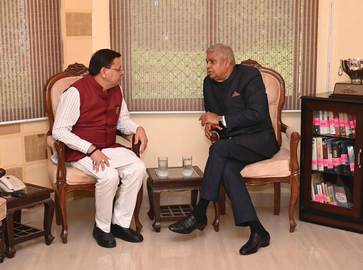 PIB in Uttarakhand (@pibdehradun) on Twitter photo Chief Minister of U’Khand, Shri <a href="/pushkardhami/">Pushkar Singh Dhami</a> called on the Hon'ble Vice-President, Shri Jagdeep Dhankhar at Haldwani, in Uttarakhand today. <a href="/VPIndia/">Vice-President of India</a> <a href="/DDnews_dehradun/">DD NEWS UTTARAKHAND</a> <a href="/airnews_ddn/">Akashvani News Uttarakhand 🇮🇳</a> <a href="/PMOIndia/">PMO India</a> <a href="/MIB_India/">Ministry of Information and Broadcasting</a> Chief Minister of U’Khand, Shri <a href="/pushkardhami/">Pushkar Singh Dhami</a> called on the Hon'ble Vice-President, Shri Jagdeep Dhankhar at Haldwani, in Uttarakhand today. <a href="/VPIndia/">Vice-President of India</a> <a href="/DDnews_dehradun/">DD NEWS UTTARAKHAND</a> <a href="/airnews_ddn/">Akashvani News Uttarakhand 🇮🇳</a> <a href="/PMOIndia/">PMO India</a> <a href="/MIB_India/">Ministry of Information and Broadcasting</a>