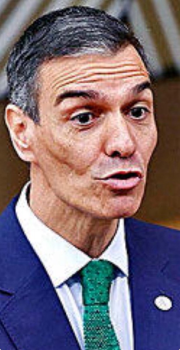 jose antonio abellan (@jaabellan) on Twitter photo <a href="/sanchezcastejon/">Pedro Sánchez</a> ha enloquecido, está desquiciado, a punto de estallar y su jefa de estilismo está peor que él!!! Ayer mismo en Bruselas. <a href="/sanchezcastejon/">Pedro Sánchez</a> ha enloquecido, está desquiciado, a punto de estallar y su jefa de estilismo está peor que él!!! Ayer mismo en Bruselas.